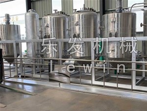 榨油機(jī)使用一段時(shí)間之后，如何清理油垢？